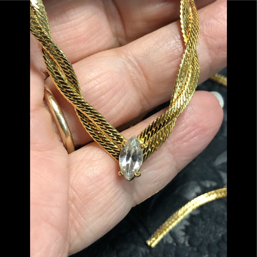 Ladies Necklace (Broken)